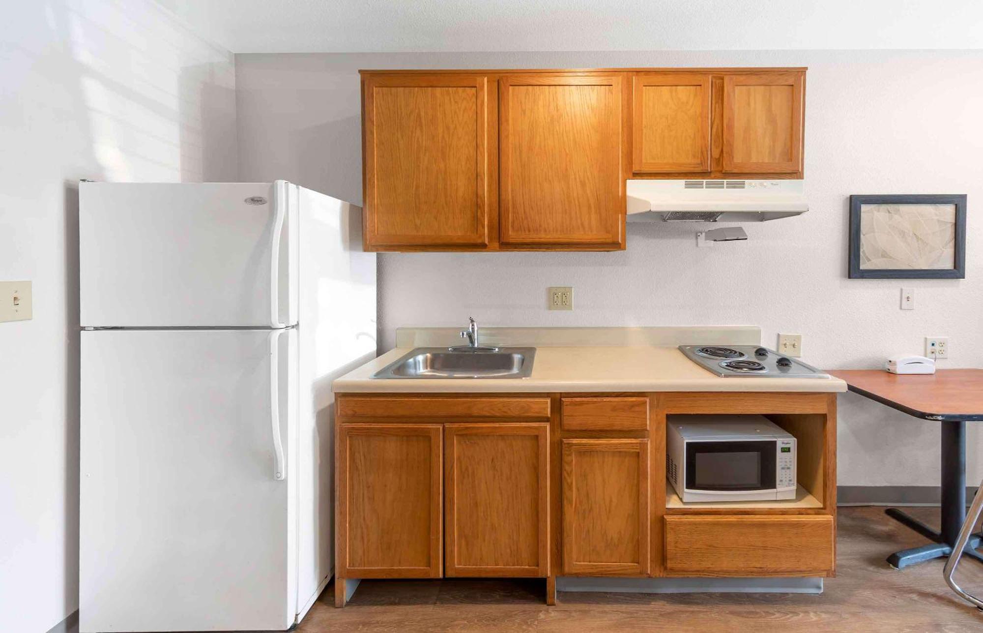 Extended Stay America Select Suites - Charleston - Ashley Phosphate Rd Hanahan Exterior foto